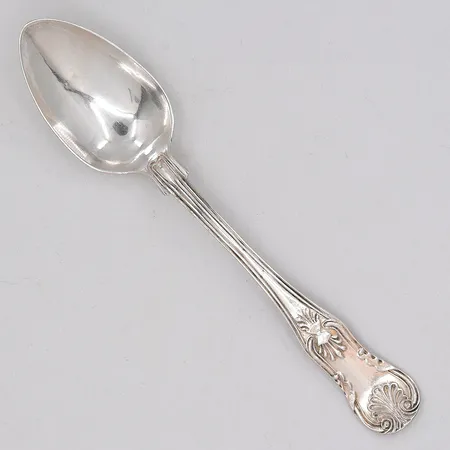 Kaffesked modell Engelsk Snäck längd 14cm gravyr silver 830/1000 Vikt: 13,8 g