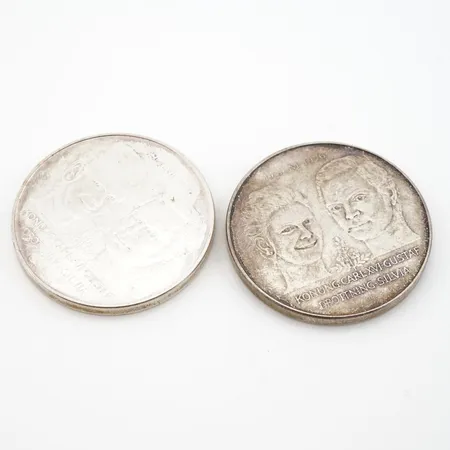 2st Silvermynt jubileumsmynt 50kr Kungabröllopet -19 juni 1976 - Konung Carl XVI Gustav och Drottning Silvia silver 925/1000 Vikt: 53,8 g.