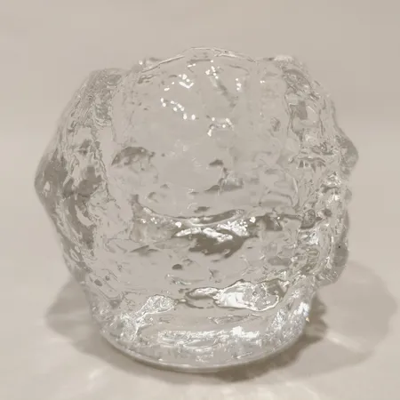 Ljuslykta, Snöboll, Kosta Boda, Ann Wolff, ca 6cm, Ø 7cm, kristall Skickas med postpaket.