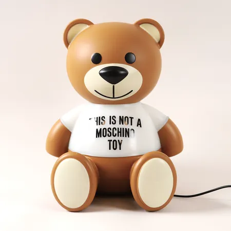 Bordslampa "Toy Lamp", formgiven av Jeremy Scott och Moschino för Kartell, höjd 31cm, fungerar vid katalogiseringstillfället, bruksslitage, box med slitage medföljer