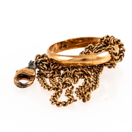 Diverse defekt / graverat guld i 18K. Vikt: 11,0g. 