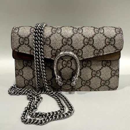 Väska Gucci Dionysus mini bag, GG supreme canvas, invändigt mockadetaljer, silverfärgade beslag, mått ca 16X10X4cm, modellnr: 476432, metallkedja, bruksslitage, smutsig insida, kvitto från 2023, dustbag, box,