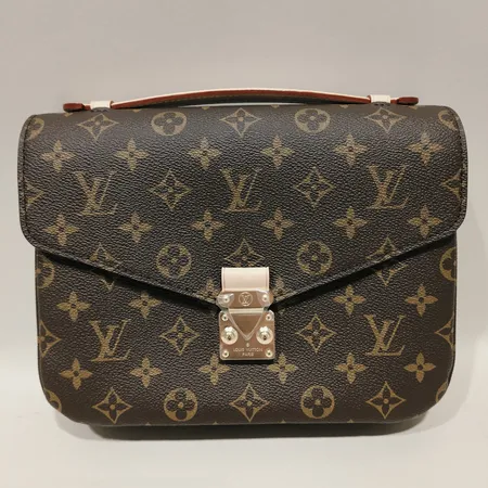 Väska, Louis Vuitton, Pochette Métis, monogramcanvas, mått 25x19x7cm, avtagbar axelrem, skyddsplast kvar på beslag, finskick, dustbag, utskriven kvittokopia 2023, box