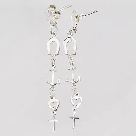 Ett par örhängen "tro hopp kärlek", S925/1000 Vikt: 3,2 g