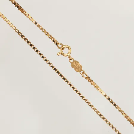 Kedja Venezia, längd 42cm, bredd 1,6mm, graverat lås, 18K Vikt: 9,7 g