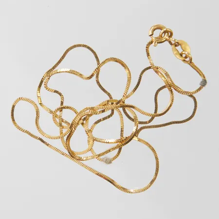 Kedja defekt, avklippt, 18K Vikt: 3,8 g