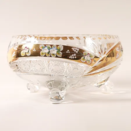 Skål, polykromt dekorerad kristall, troligen Böhmen, höjd Ø26cm, höjd 13cm, smärre slitage.