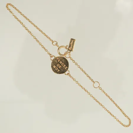 Armband Efva Attling med integrerad berlock, Pencez de moy, längd 17-19,5cm, bredd 1-10mm, berlock repig, 18K, 3,3g Vikt: 3,3 g