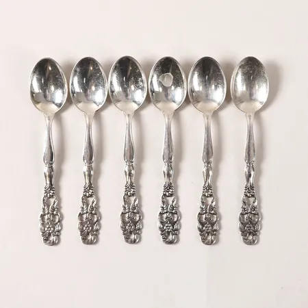 Sex moccaskedar, GAB, Stockholm, längd 10cm, slitage, 830/1000 silver.  Vikt: 47 g