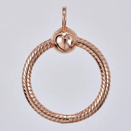 Hänge Moments Pandora längd: ca 3,2cm Ø ca 25mm bredd: ca 2mm roséguldspläterad metall 