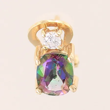 Udda örhänge med diamant, 1xca 0,05ct, färgad sten, 18K  Vikt: 2,2 g