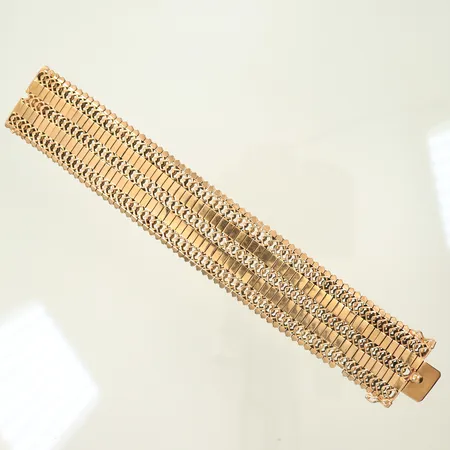 Armband, längd 18,5cm, bredd 30mm, en del fattas, 18K, 70,3g