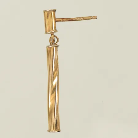 Udda örhänge, saknar snurrebuss, 9K, 0,5g Vikt: 0,5 g