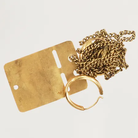 Diverse guld, defekt, gravyr, 18K  Vikt: 7,8 g