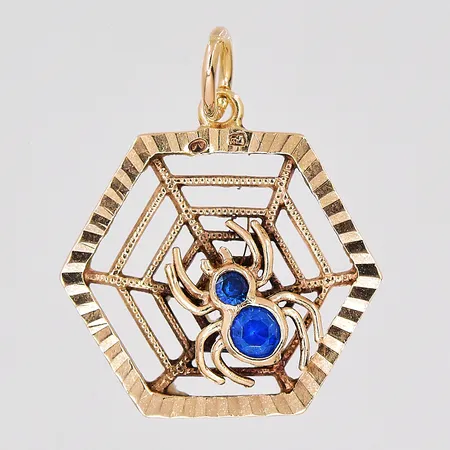 Hänge med spindel och blå stenar, längd 24,5mm, bredd 19mm, 14K Vikt: 2 g