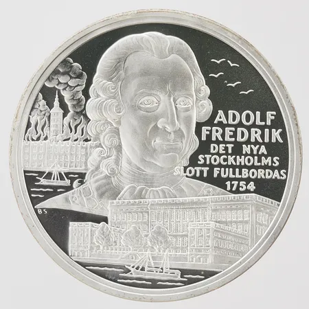 Mynt Kungariket Sverige Adolf Fredrik, det nya Stockholms slott fullbordas 1754, 925/1000 silver, etui. Vikt: 27,5 g