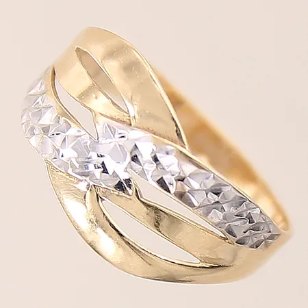 Ring, stl 18½, bredd 2,7-10,2mm, tvåfärgad, 14K Vikt: 2 g