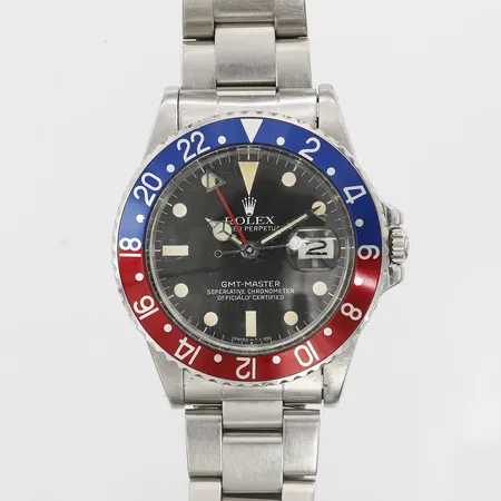 Herrur Rolex Oyster Perpetual GMT-Master, stål, automatisk, Ø40mm, referensnummer 16750, serienummer 6250655, kaliber 3075, verknummer 0449943, ca 1979, länkreferens 78360-T12/558B år ca 1995, service utförd 2020, extra bezel, krona och länkbit medföljer, slitna visare, repigt glas, åldersrelaterad slitage, inga övriga tillbehör.