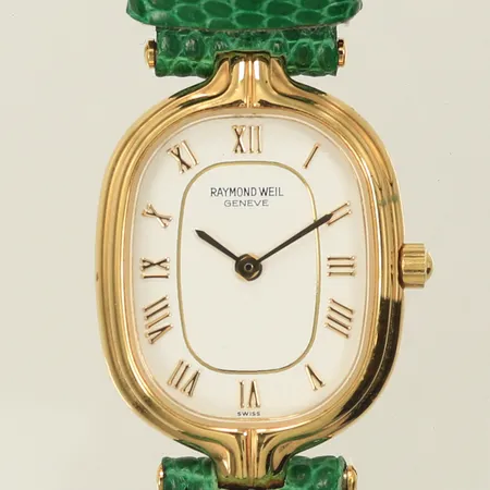 Damur Raymond Weil Geneve, quartz, guldplätterad boett i 18K, ref nr. 3732, ca Ø20x26mm, armband i läder ca. 21cm, läder har släppt vid låset, batteribyte krävs, ej funktionstestad