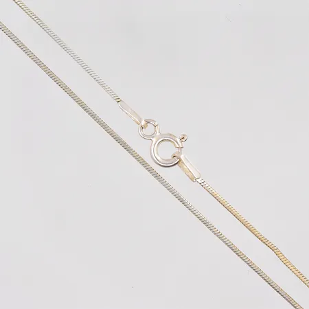 Kedja slipad ormlänk 45cm, bredd 0,8mm, 925S/1000 Vikt: 2,4 g