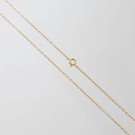 Kedja ankar, längd ca 53,5cm, bredd 1mm, 18K Vikt: 2,9 g