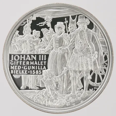 Mynt Johan III giftermålet med Gunilla Bielke 1585, 925/1000 silver, plastetui. Vikt: 27,6 g