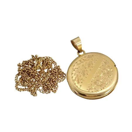 Halskedja och Hänge, 18K guld, båda med defekter Vikt: 12,4 g