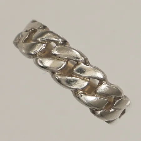 Ring Pansar, stl 18½, bredd 6mm, 925/1000 silver  Vikt: 2,6 g