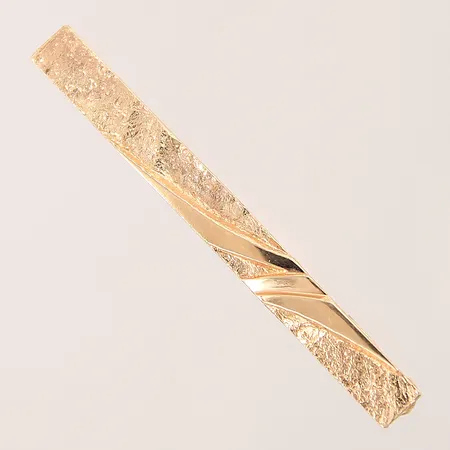Slipsklämma med mönstrad dekor, 52x5,3mm, klämma i metall, 18K Vikt: 5,8 g