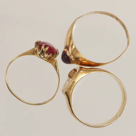 Tre ringar, skadade stenar, gravyr, skeva, skadat, 18K 