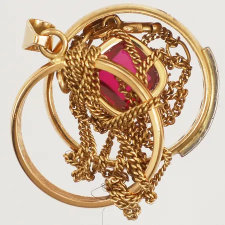 Diverse guld, gravyr, defekt, 18K  Vikt: 12,9 g