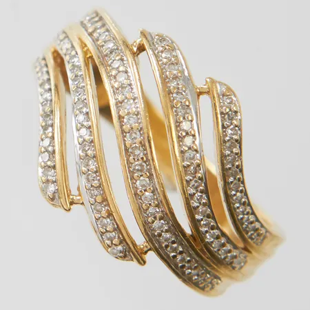 Ring med diamanter 93 x ca 0,005ct, stl18, bredd 3-14mm, GHA, 18K Vikt: 5,7 g