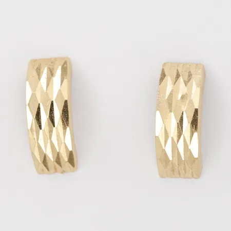 Ett par örhängen, ca 12x4mm, saknar snurrebussar, 18K guld. Vikt: 0,5 g