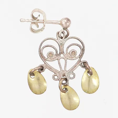 Ett udda örhänge 27x19mm, silver 830/1000 Vikt: 1,4 g