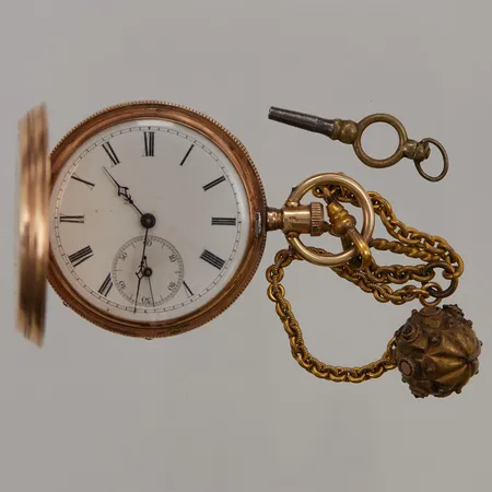 Savonette Fickur 14K, Ami Richard Locle, 41mm, innerboett i 14K boettnr:58600/7, dekor av blommor och fåglar, tillhörande nyckal för uppdragning, 14K bruttovikt 47,8g