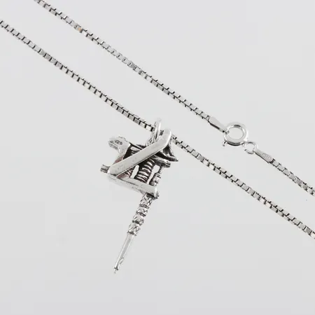 Halssmycke, venecia längd 56cm, bredd 1,4mm , höjd hänge ca 35mm, silver  Vikt: 11,9 g