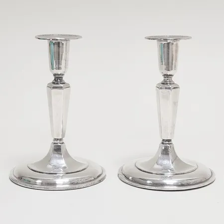 Två ljusstakar, höjd 14cm, Ø 10mm, svenska stämplar, år 1955,  bucklig botten, bucklig, 830/1000 silver, bruttovikt: 325,5g.