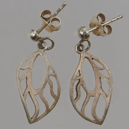 Ett par örhängen "löv", 28mm, 925/1000 Silver 2,1g.