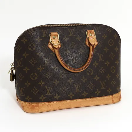 Väska Louis Vuitton Alma MM, 32x25x16cm, monogramcanvas, Datumkod: V10040, beslag i gulmetall, lås, nycklar saknas, fläckar på skinndetaljer, slitage, inga övriga tillbehör