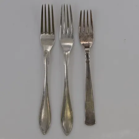 3 Udda gafflar, 13,5-15cm, 830/1000 Silver 70,0g.