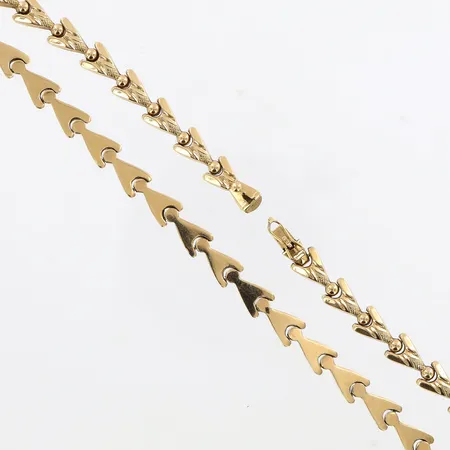 Collier 43cm, bredd: 6mm, 18K  Vikt: 19,8 g