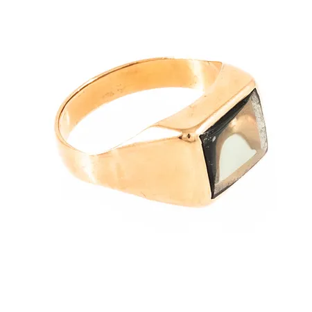 Defekt klackring i 18K guld. Vikt: 4,6g. 