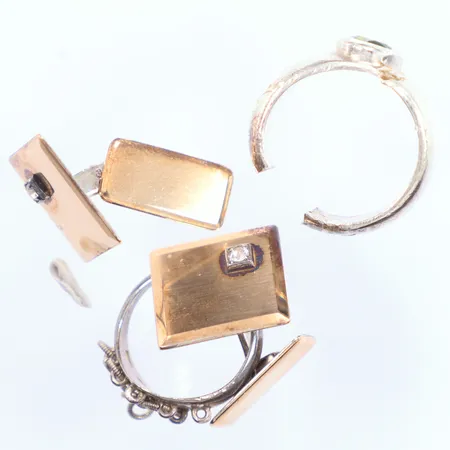 Parti silver, två ringar, ett par manschettknappar, defekt trasigt, silver 800/1000 Vikt: 23,7 g