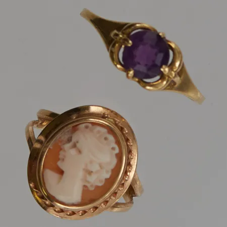 2 Ringar, defekta, 18K 3,9g.