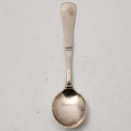 Sked i silver, 11cm, modell Uppsala, 830/1000, tillverkad av Mema Ab, vikt 12,78g.