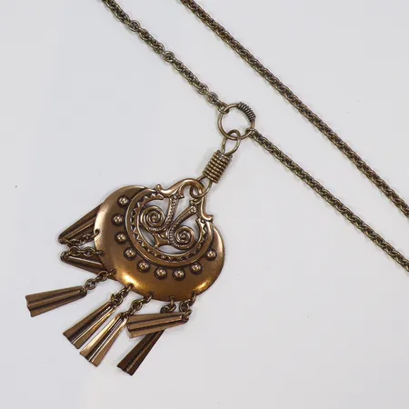 Collier Kalevala Finland Mångudinnan i brons design Germund Paaer (1881-1950), ca 80cm, hänget ca 95mm 