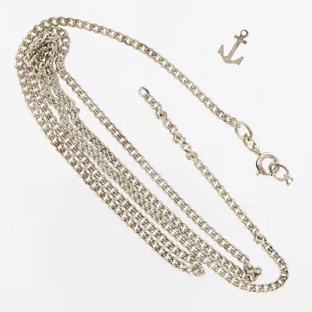 Kedja Pansar och defekt hänge, ankare, kedja ca 58cm, 925/1000 Silver Vikt: 8,6 g
