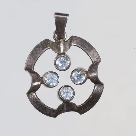 Hänge med slipad bergkristall, 30x25mm, Kultasepät Salovaara, Åbo Finland, silver, 830/1000, bruttovikt 2,8g Vikt: 2,8 g