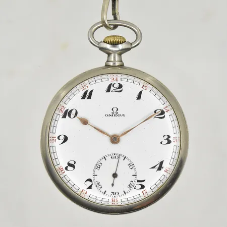 Fickur Omega, boett Ø48 mm, manuell, boettnr 8728907, verknr 7897583, klockkedja i metall, fungerade vid testtillfället, stål.