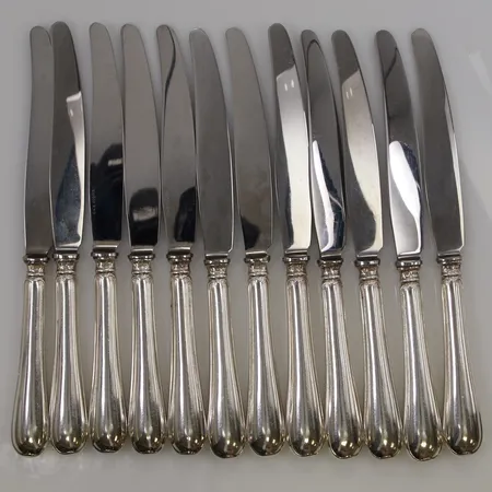 12 Knivar, 18cm, 830/1000 Silver bruttovikt 390,7g.